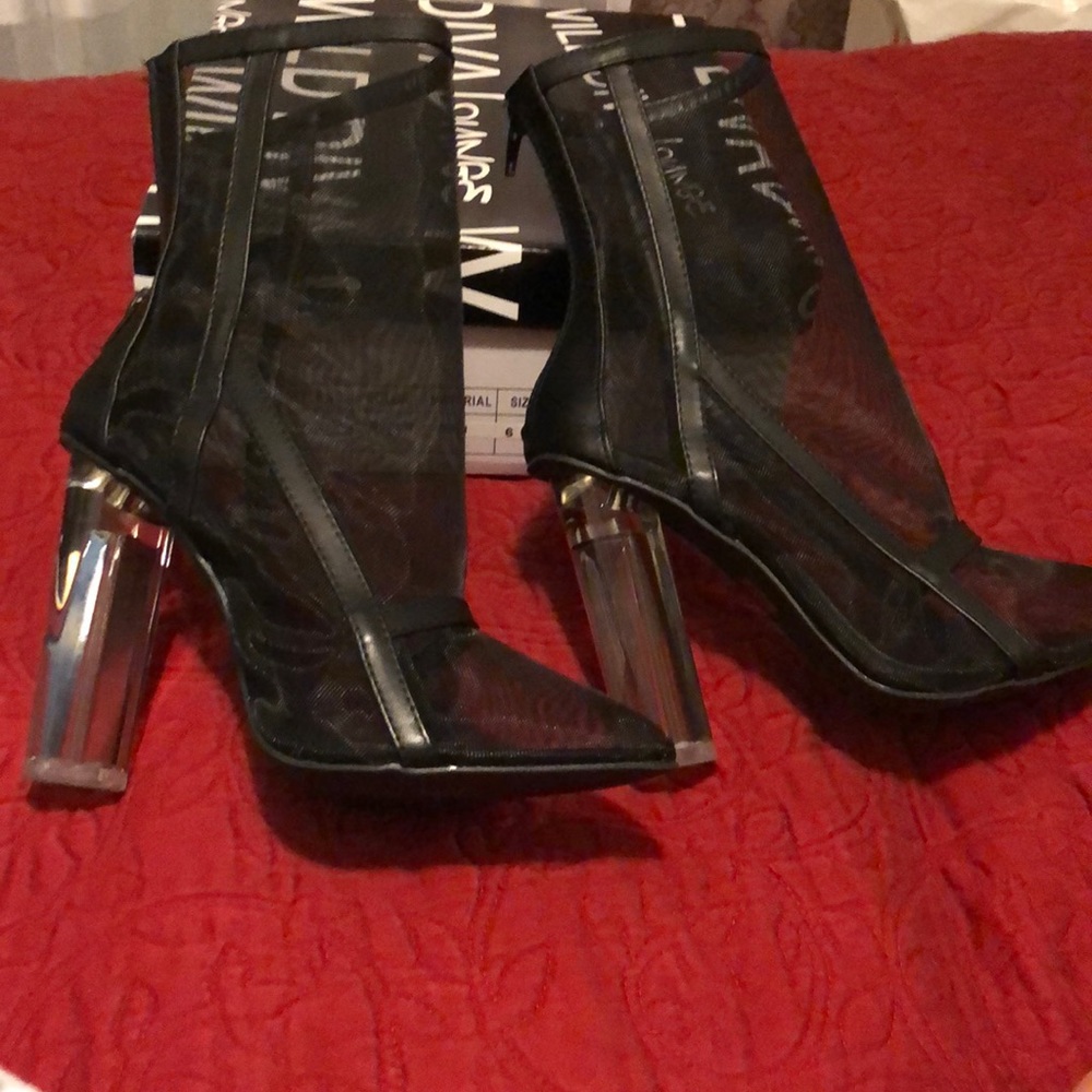 Black Mesh